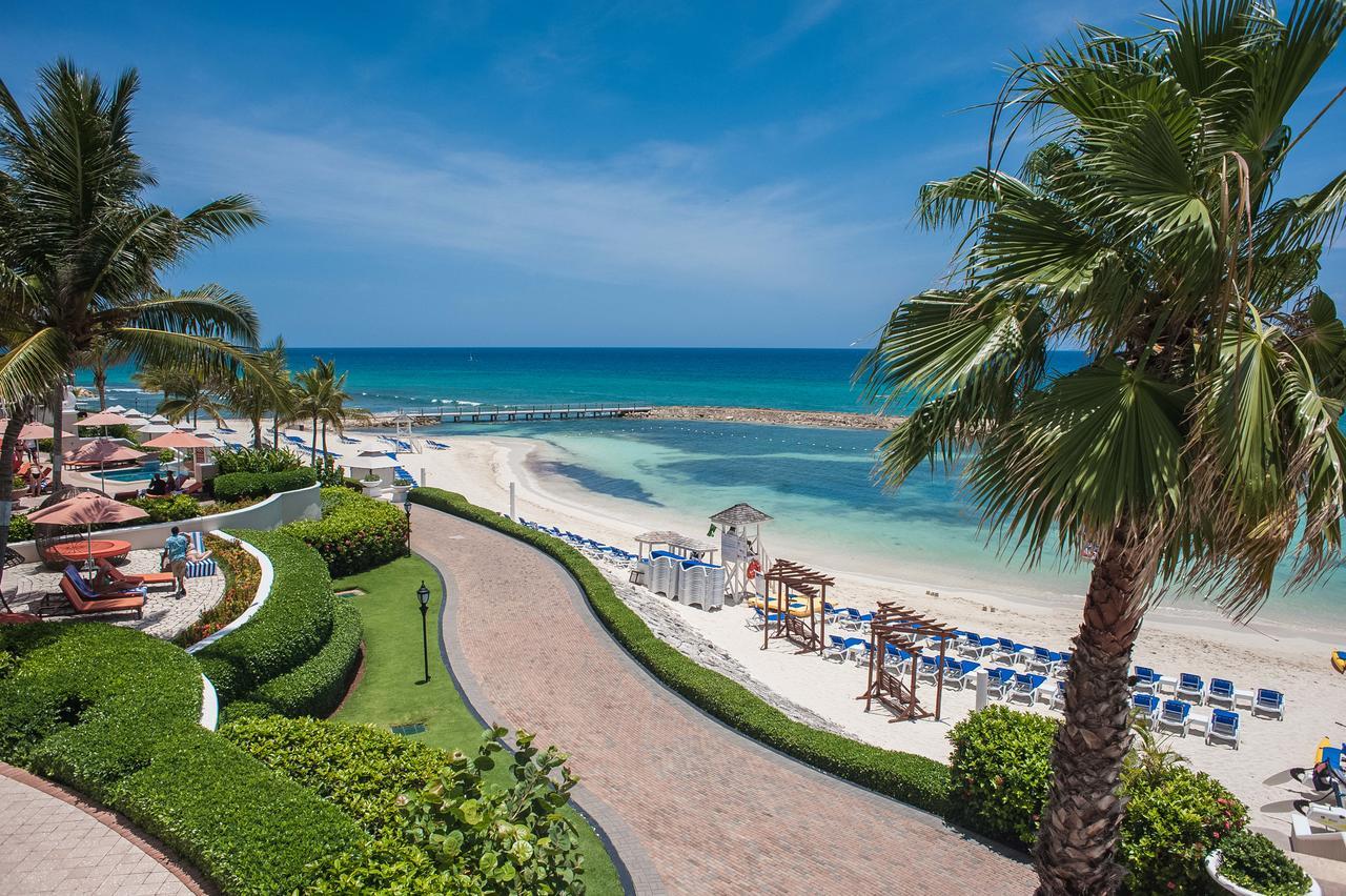 Palmyra Luxury Beach Condos Montego Bay Eksteriør bilde