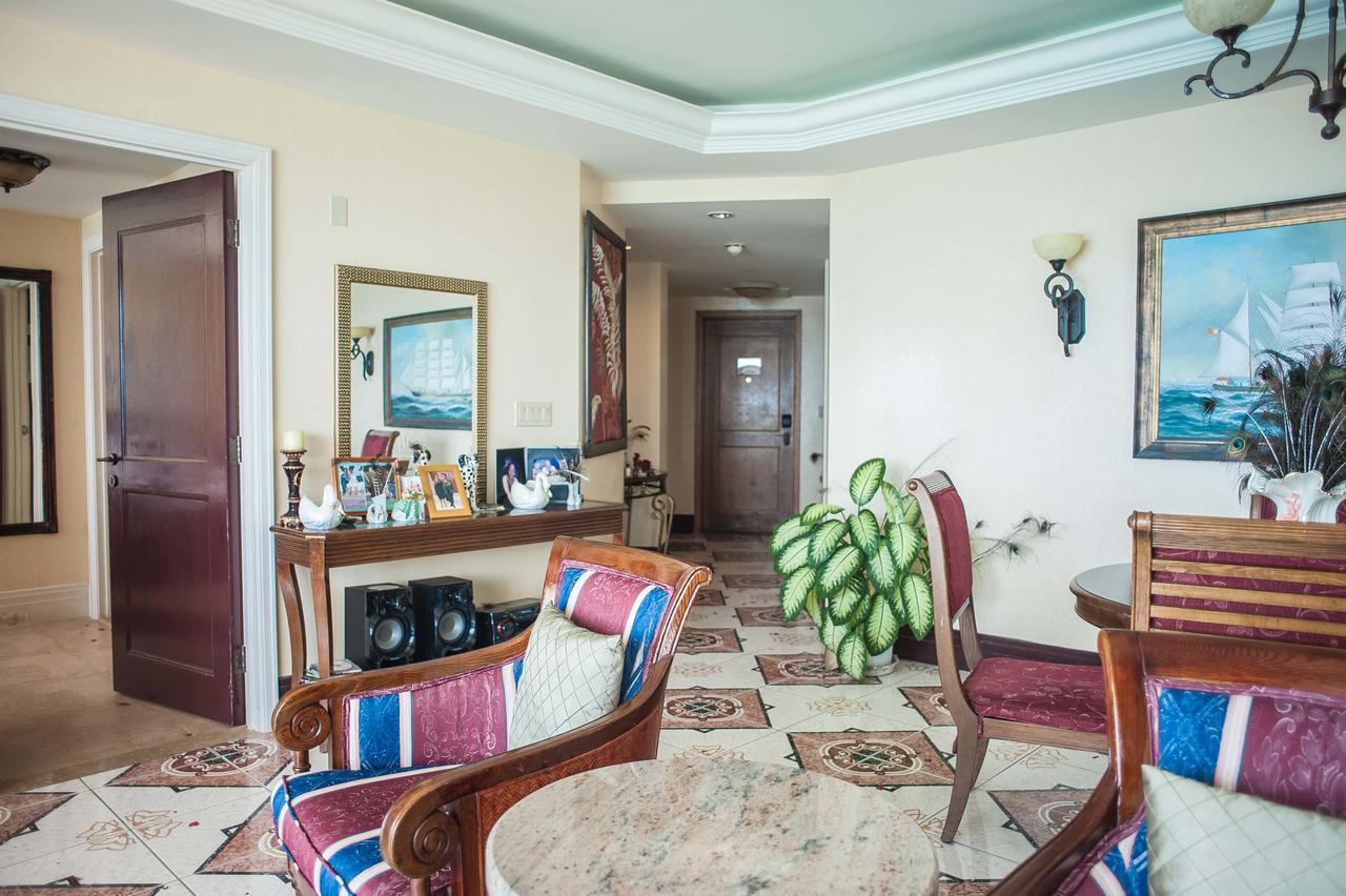 Palmyra Luxury Beach Condos Montego Bay Eksteriør bilde