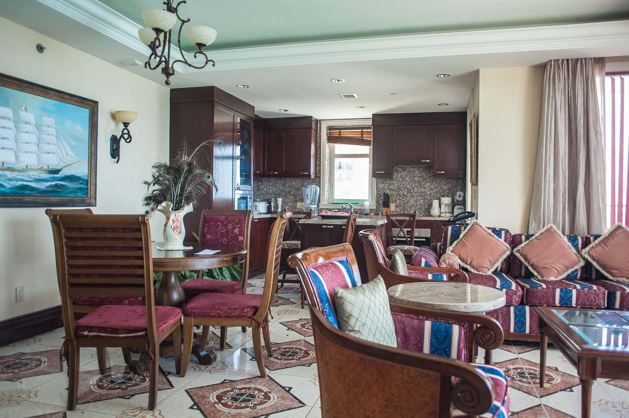 Palmyra Luxury Beach Condos Montego Bay Eksteriør bilde